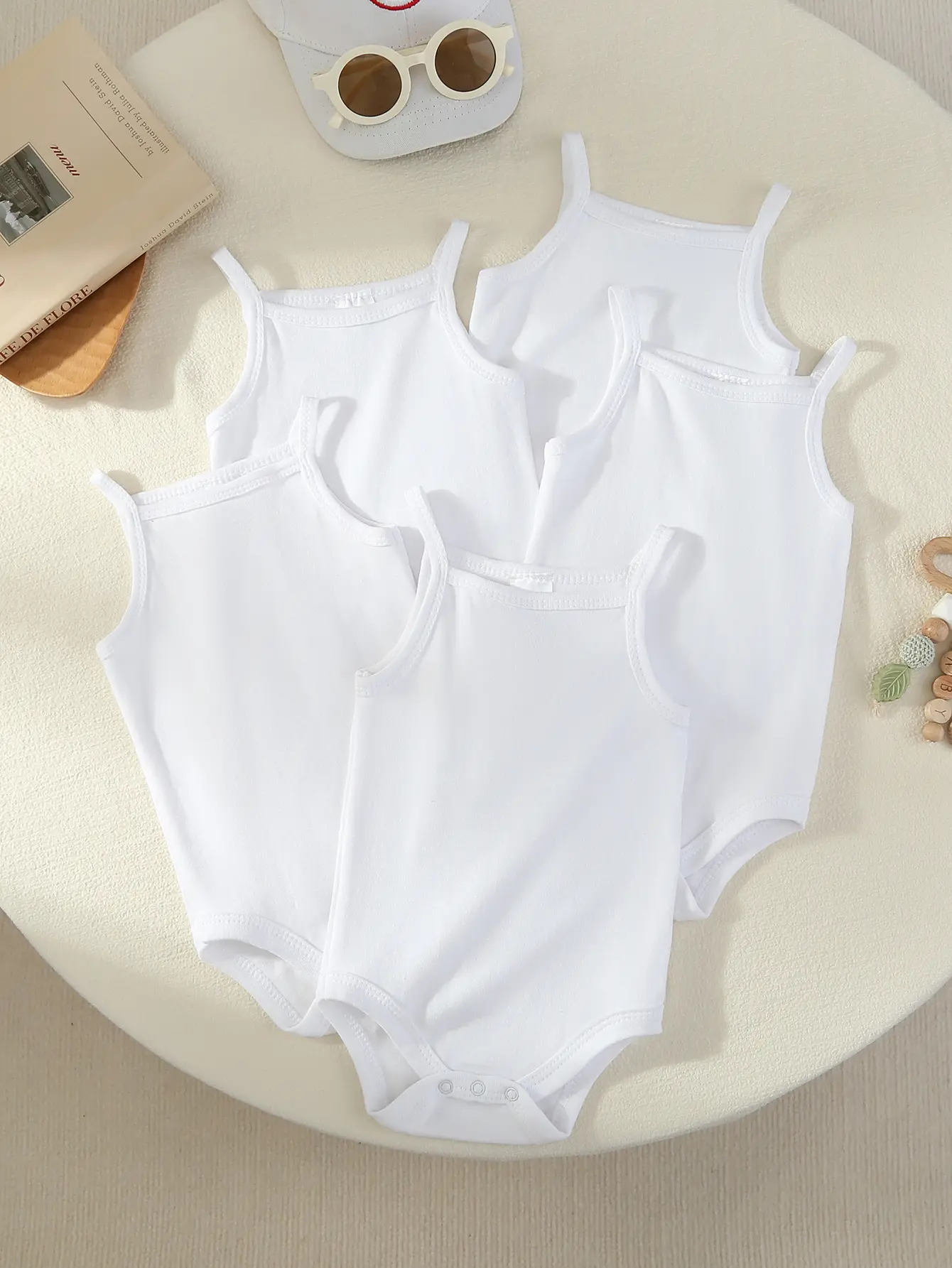 5-piece set of baby short sleeved triangle jumpsuit with suspender, white casual girls' crawling clothes, cotton soft bag, fart clothes, home clothes