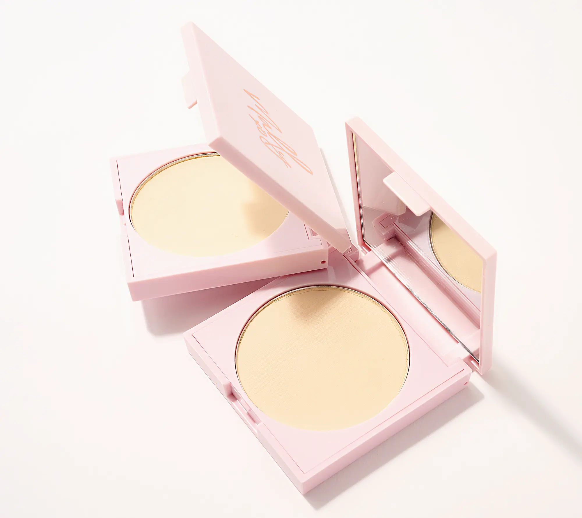 Mally Anti-Powder Tinted Finishing Brightener Duo Mally Anti-Powder Tinted Finishing Brightener Duo