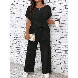 [Plus Size] 2 Counts Women's Textured Batwing Sleeve Tee & Elastic Waist Pants Set, Casual Short Sleeve T-shirt & Straight Leg Trousers, Back to School Outfits, Summer Outfits 2024