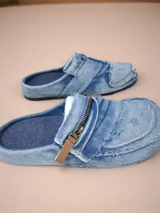 Hole Design Trendy Men's Shoes, Versatile Sports Slippers Rubber for Daily Use, Retro Style Vintage Denim Sandals with Toe Caps, Comfortable Half Slippers