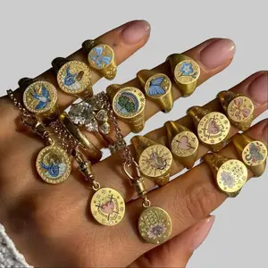 Retro Hand Painted Signet Rings for Women, Gold Metal Coating, Unique Intricate Patterns, Colorful Accents, Sweet Cool Aesthetic Everyday Fashion Costume Jewelry