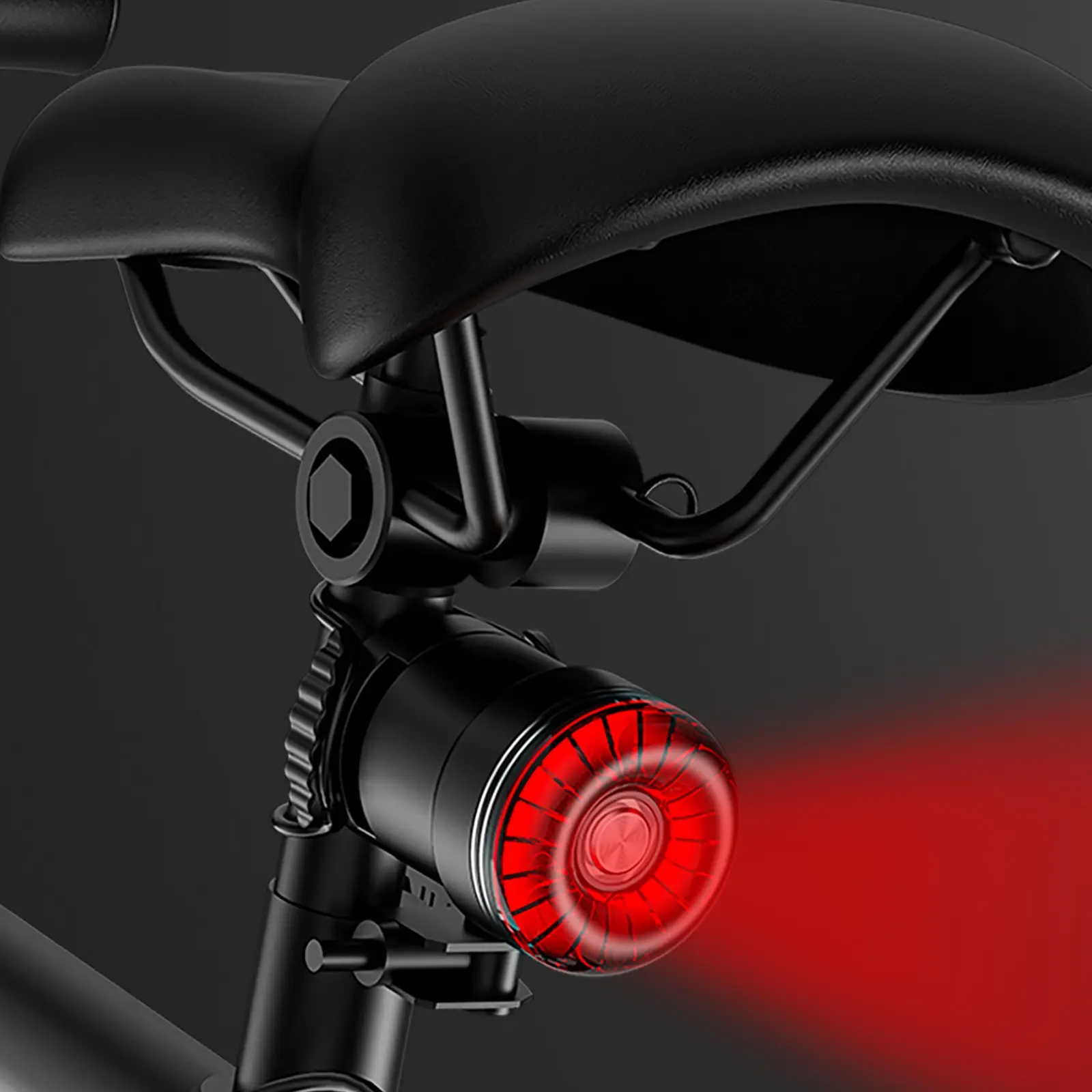 Smart Bike Rear Light, Shock Sensor, Brake Sensor, Auto Bright, Type-C Charging, Ip65 Waterproof, Aluminum Shell, Bicycle Parts, Mountain & Road Bikes, Bike Lights For Night Riding