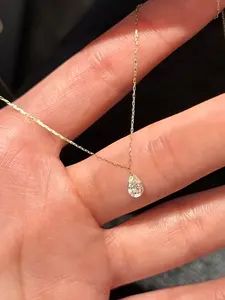 Elegant Water Drop Zircon Pendant Necklace for Women, Fashionable Daily Commute Jewelry, Versatile and Stylish Accessory, Dainty Necklace