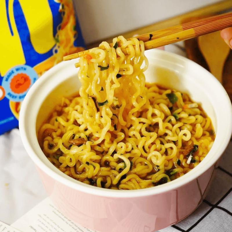 OTTOGI Jin Ramen Spicy Flavor 4 Pack 16.9 oz - BTS Favorite Korean Noodles