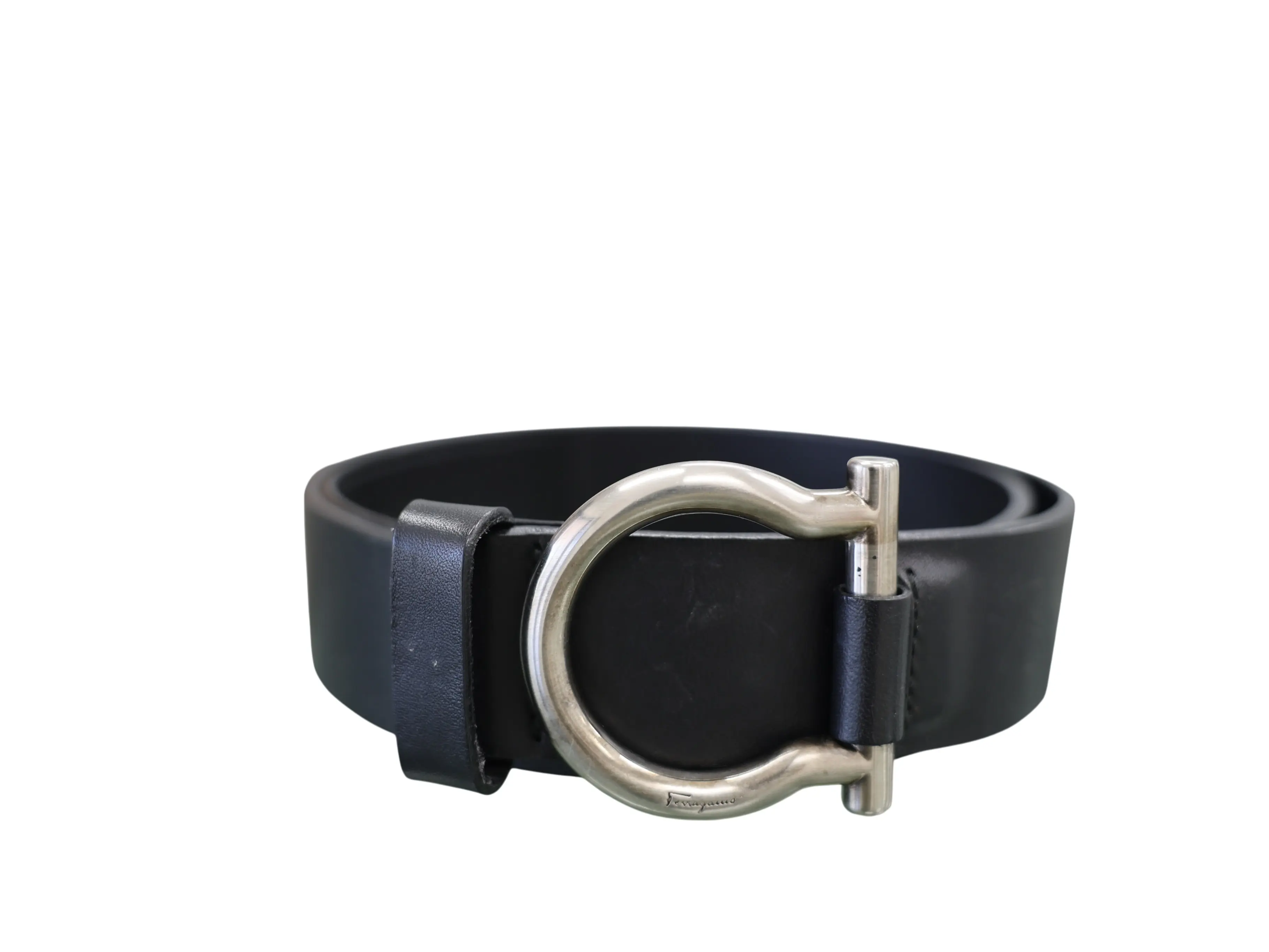 Pre-owned SALVATORE FERRAGAMO GANCINI BUCKLE BELT 28