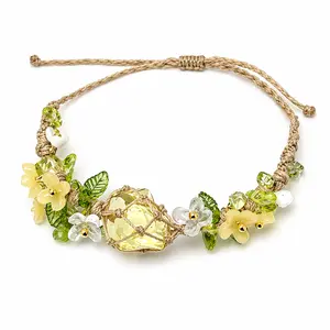 s235-Sunny yellow and leaf-green floral bracelet made with natural citrine healing stones, symbolizing wealth and vitality. A perfect gift for Valentine’s Day, anniversaries, birthdays, Christmas, and Mother’s Day.  Mother’s Day giftwomen’s bracelet.