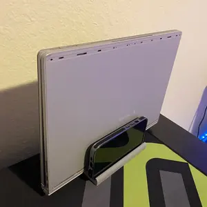 Vertical laptop stand
