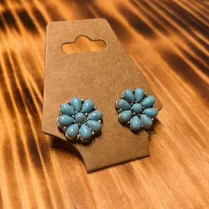 Turquoise Stud Earrings - Elegant Design with Turquoise, Ideal for Everyday Wear.