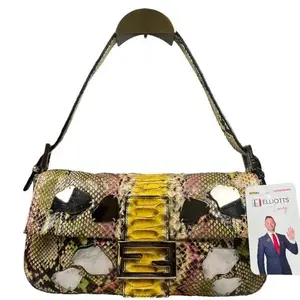 Pre-owned FENDI Snakeskin Shoulder Bags Baguette Hombre Mirrored Green Mustard Pink Dinosaur Purse Bag