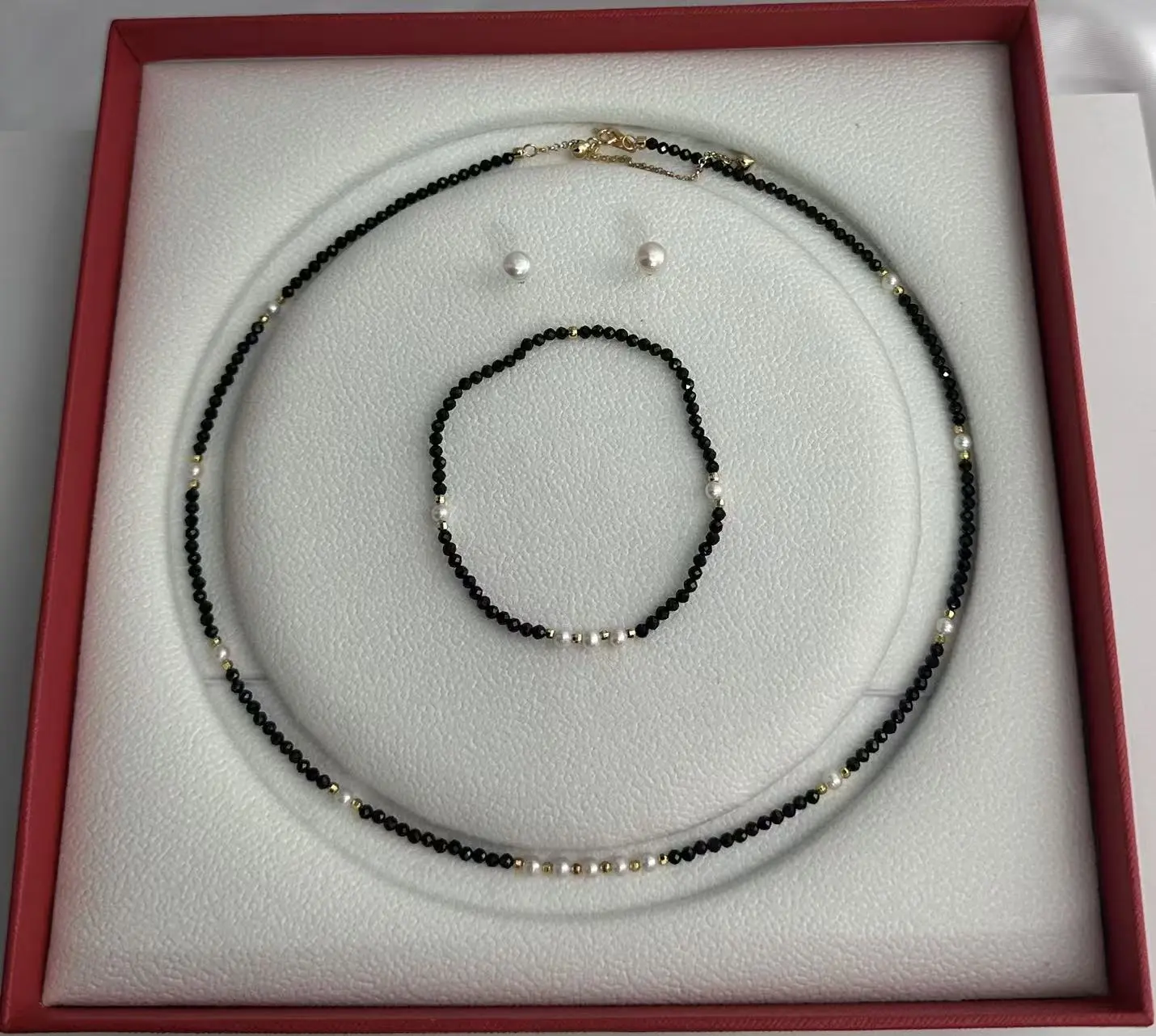 Set17-Classic Pearl & Black Spinel Jewelry Collection (3-Piece Set). jewelry set, pearl necklace, black spinel, beaded bracelet, pearl earrings, freshwater pearl, classic jewelry, elegant style, minimalist jewelry, dainty jewelry, layering necklace