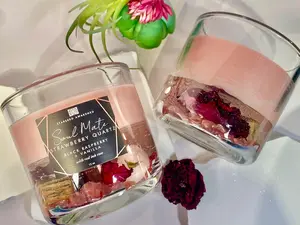 Luxe Manifestation Intention candles SOUL MATE | Everlasting Love | Strawberry Quartz, Rhodonite, Rose Quartz + Red Preserved Roses | Crystal Manifestation Candle | **Blessed & Charged** - Gifts for Her, tiktok candles