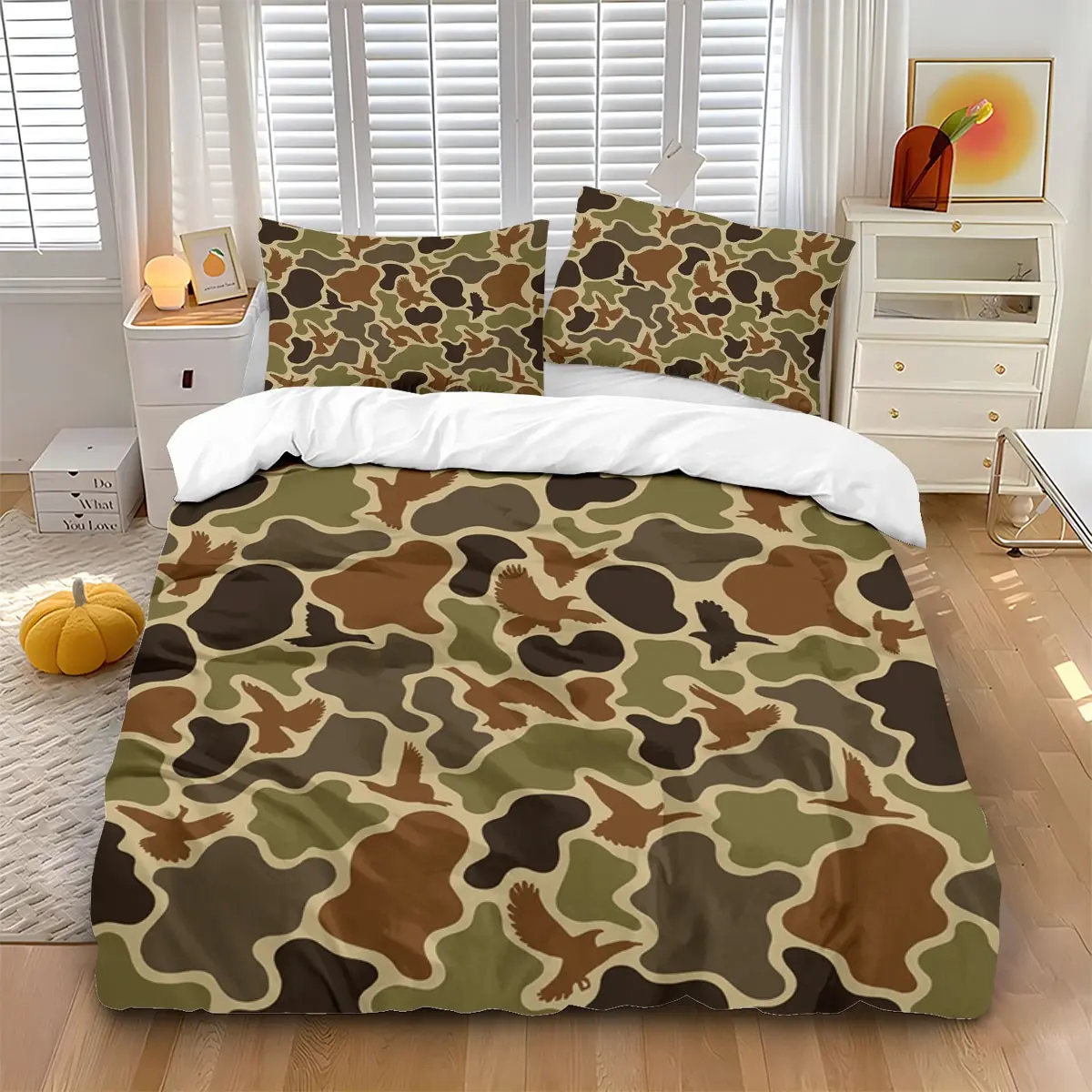 3-piece quilt cover set (1 quilt cover +2 pillowcases, no core) Vintage camouflage wild duck hunting style camouflage flying duck print soft bedding, Printed bedding set, suitable for all rooms including hotel bedrooms, Soft Bedding Sets