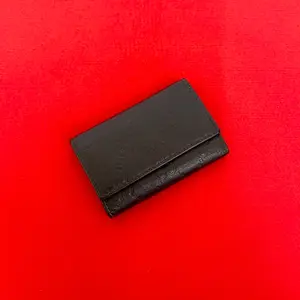 Pre-owned GUCCI Calfskin Small Leather Goods GG Logo Leather Key Case