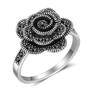 Mytys Black Rose Rings for Women, Fashion Vintage Promise Wedding Statement Ring for Women