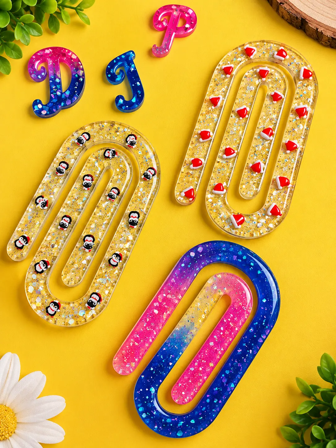 Customizable Resin Jumbo Paper Clip with Glitter and Heart Designs for Office and School Use