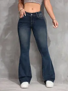 Plus Size Pocket Flare Leg Jeans, Casual Button Fly Bell Bottom Denim Pants, Women's Bottoms Fit for Daily Wear