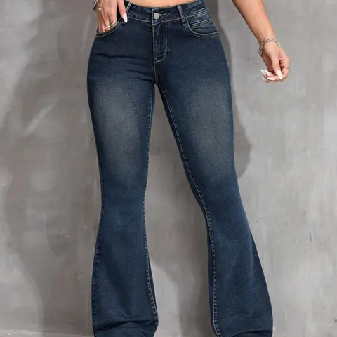Plus Size Pocket Stretchy Flared Leg Jeans, Casual Button Fly Bell Bottom Denim Pants, Women's Bottoms for Daily Wear, Casual Design Jeans