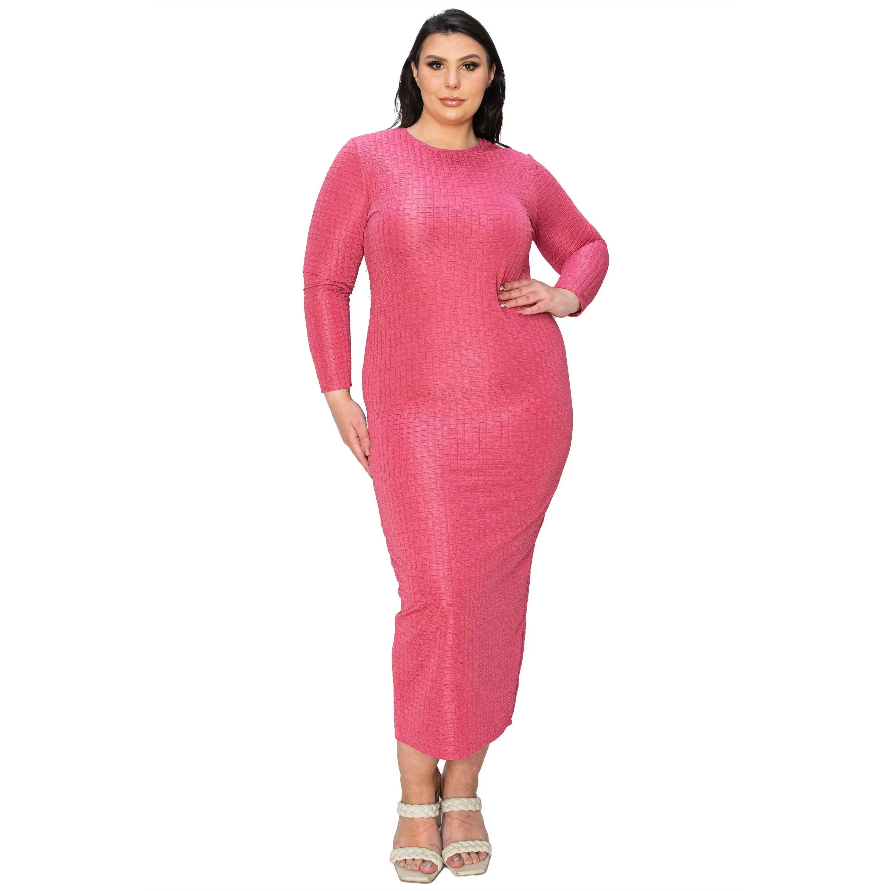 Plus Size L I V D Kylo Textured Bodycon Dress - Stylish Bodycon Design with Textured Pattern and Comfortable Fit