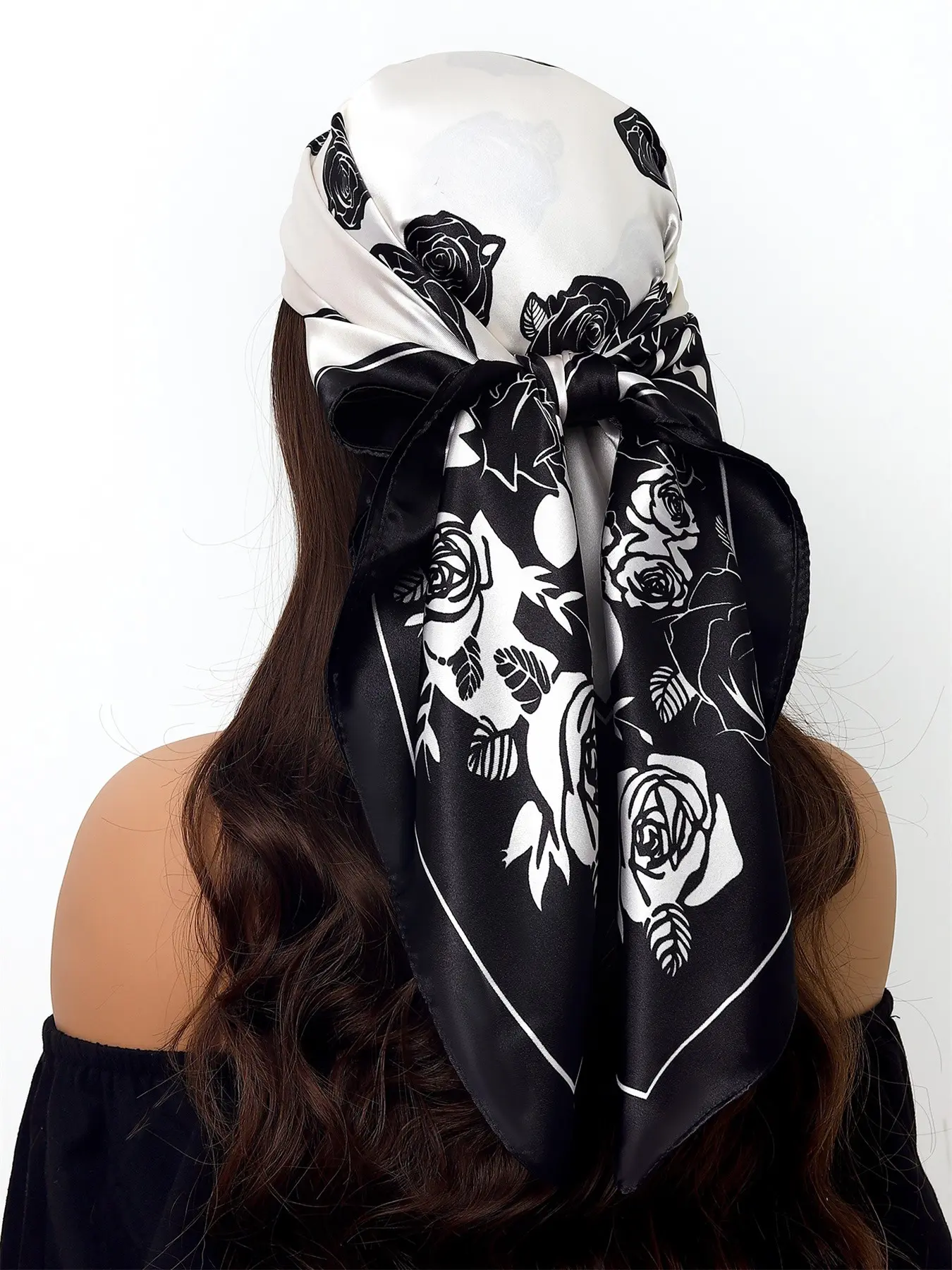 Fashion Shawl Scarf 35.4inch Luxury Print Square Scarf, Travel Friendly Neck Wrap, New Arrival 90x90cm Women's Outdoor Headscarf, Fashion Hair Scarves