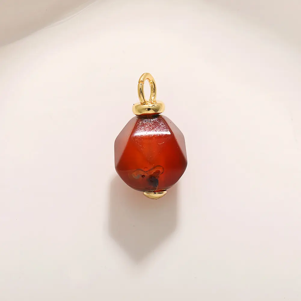 A695 polygonal red agate