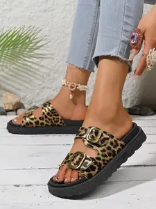 Women's leopard print patterned thick soled casual sandals, summer new beach slippers, comfortable PU flat sandals, spring and summer clothing matching Footwear, Trendy Casual Slippers