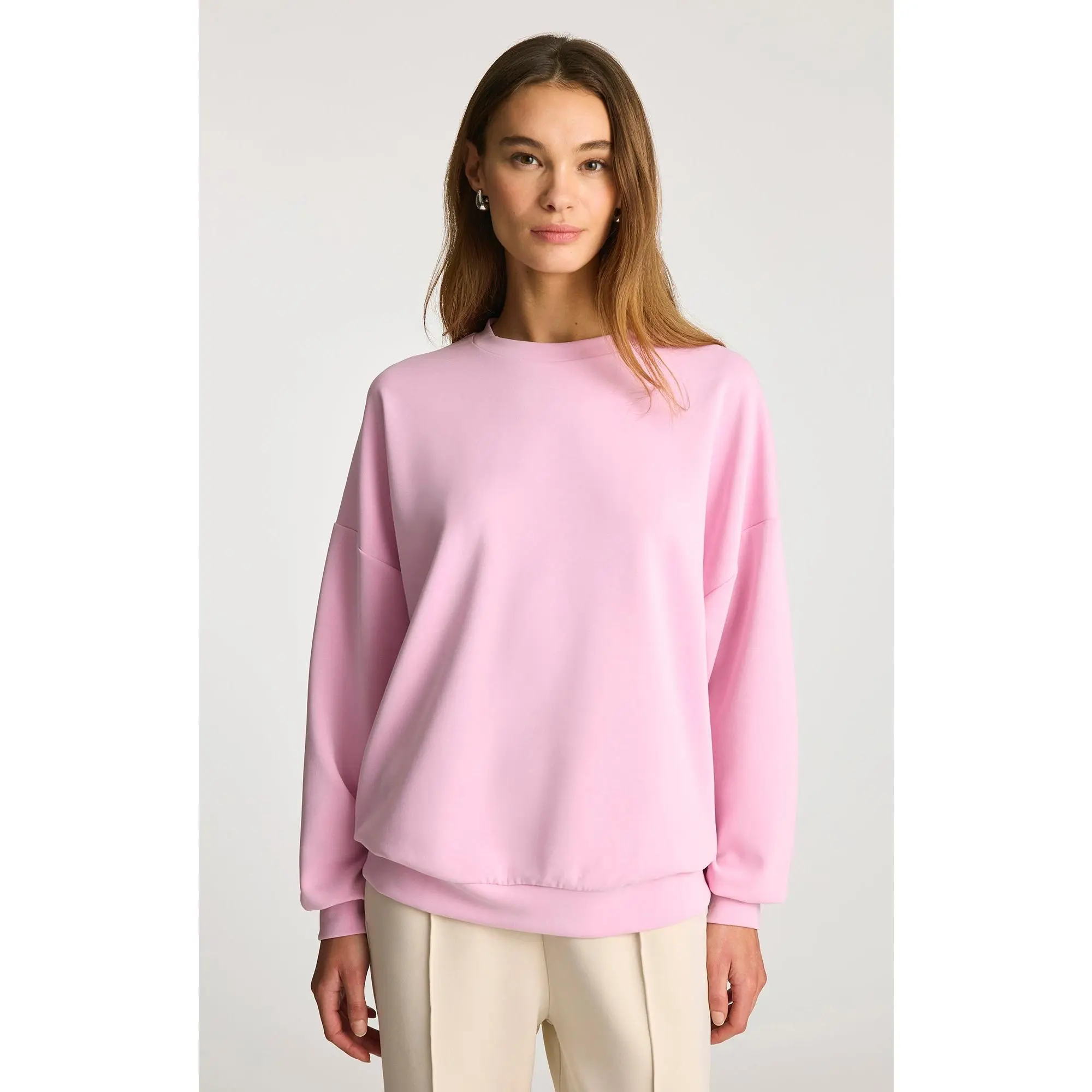 LUXE TOUCH TENCEL™ SWEATSHIRT IN LILAC SACHET