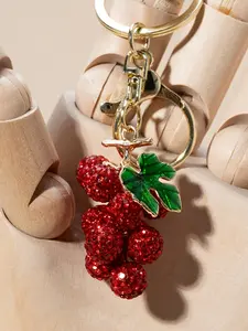 Grape Car Keychain for Women, Korean Style Cute Bag Charm, Fashionable and Practical Accessory, Creative Grape Motif, All Seasons