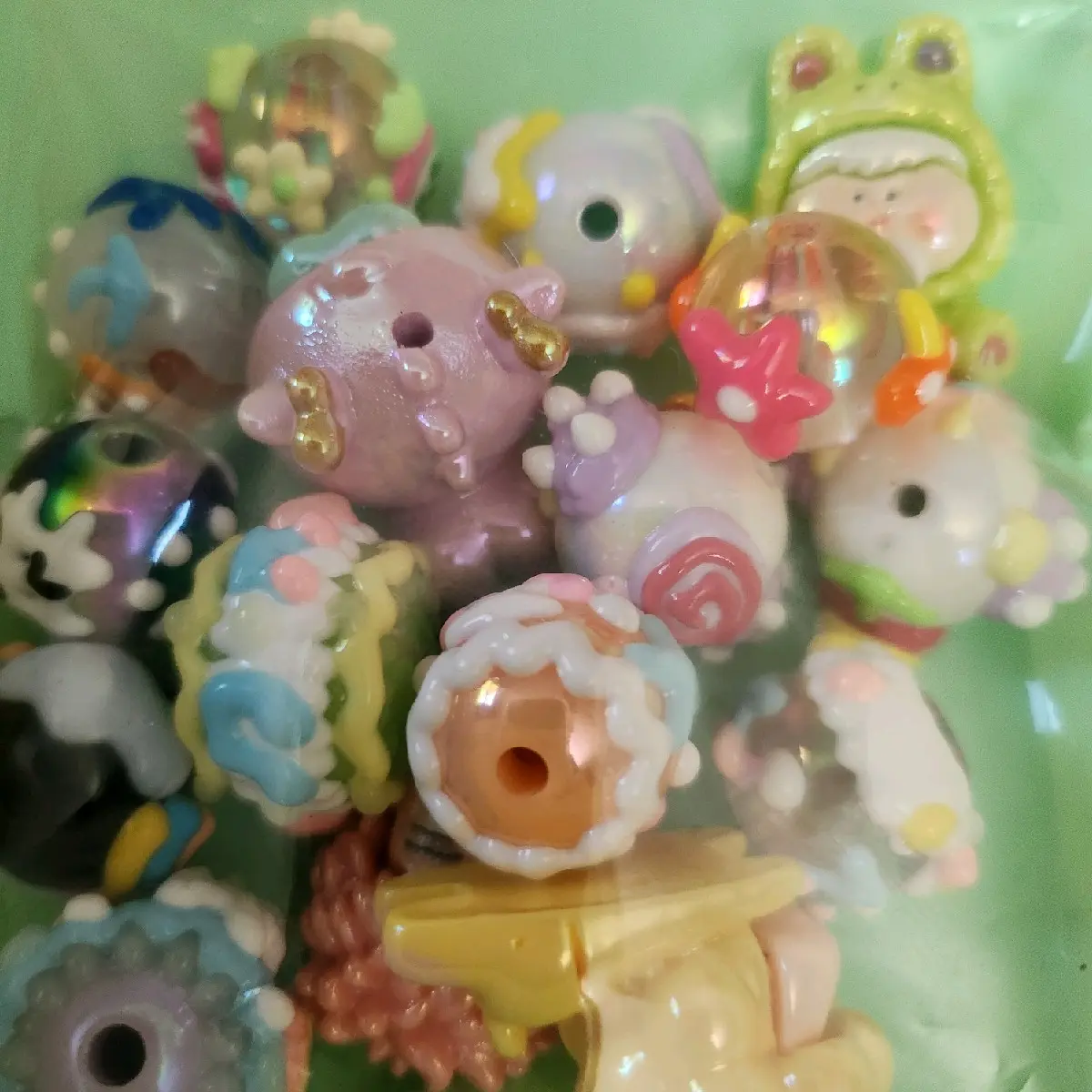 Handpainted Acrylic Bead Set for DIY - Perfect for Crafting and Jewelry Making