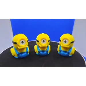 Stuart Minion Duck Figurine - Yellow-Blue Character Toy with Eye-Catching Design, Lightweight Home Decor Statue for Door, Shelf, Clothes-Themed Cruise Duck Gifts Decorative Home Ornament Desktop Decoration Ornament