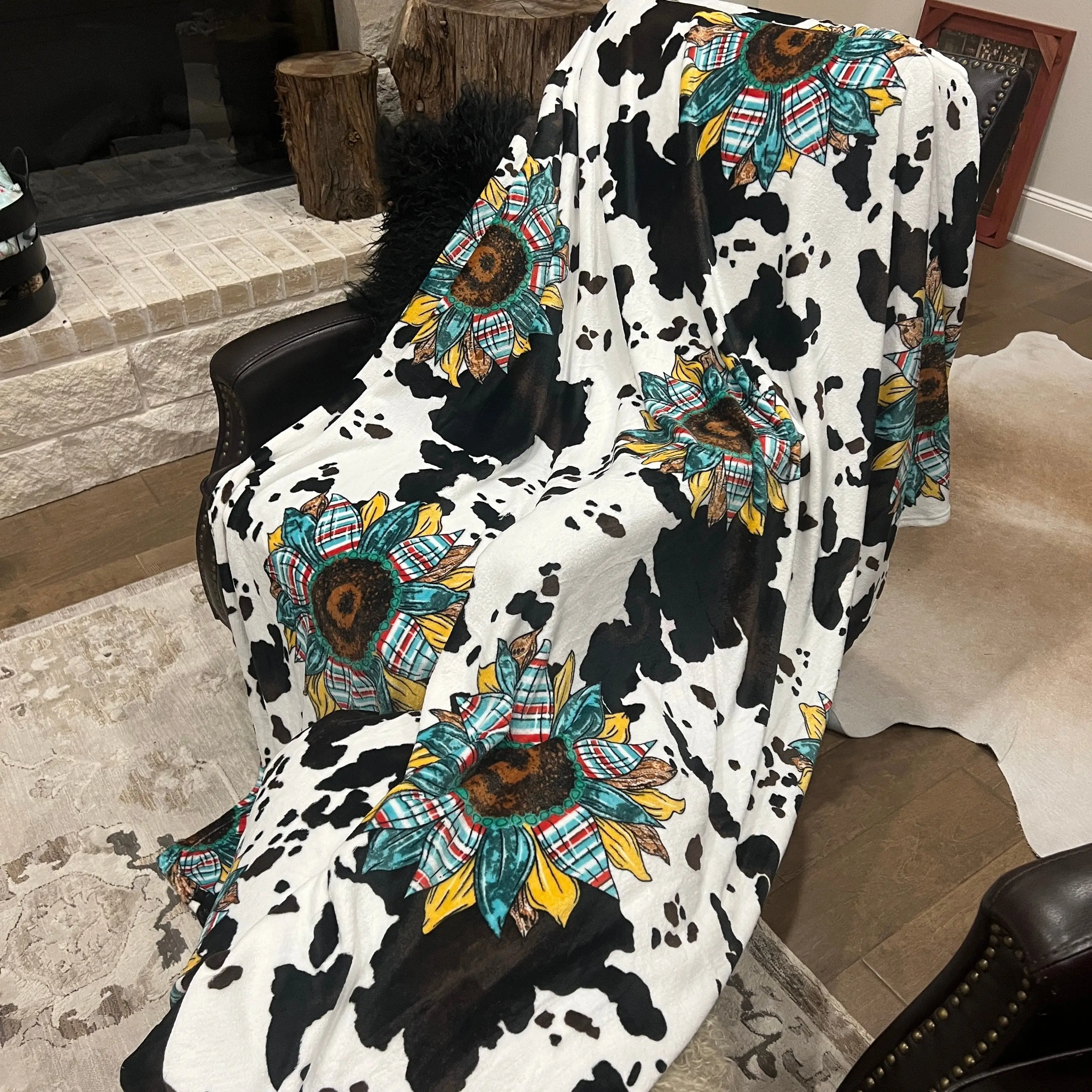ZMedium Serape Sunflower Cow Lightweight Throw Blanket 70 x 78