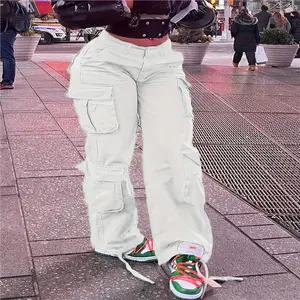 Flat-flap pocket cargo jeans, loose fit, zipper and button closure, fashionable Kpop style pants, women's denim clothing, women's bottoms, casual underwear, women's streetwear, comfortable cotton fabric, basic simple clothing, comfortable