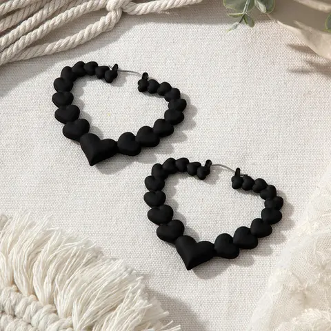 Heart Shaped Hollow out Hoop Earrings (1 Pair), Ear hoops, Jewelry for Women, Casual Jewelry for Party, Daily Clothing Decor, Jewelry for Birthday Gift, Ear Accessories