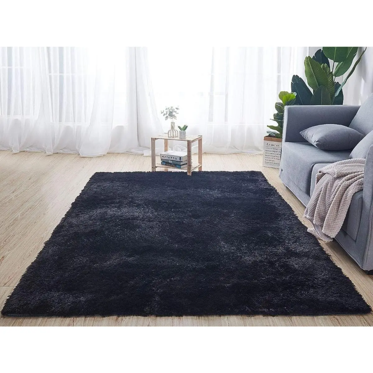 Soft Modern Indoor Shaggy Area Rug 4x6 Ft Black Non-Slip Fluffy Furry Fur Rug for Bedroom, Living Room, Kids Room, Home Decor
