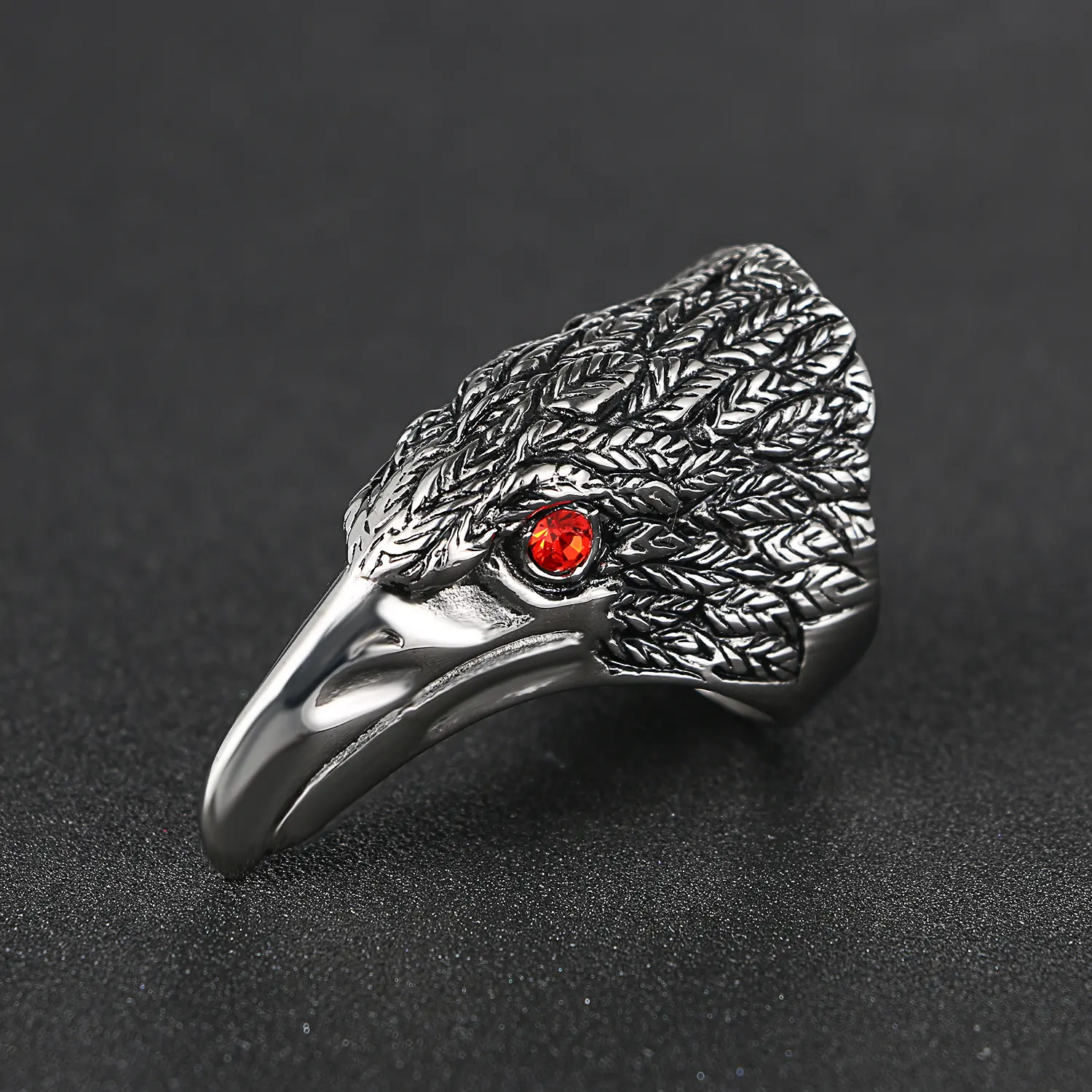 OIDEA Men's Punk Eagle King Stainless Steel Ring with Rhinestones - Dark Gothic, Heavy-Duty Metal, Machismo, Metal Accent Biker Statement Jewelry Gift, Dark Gothic Rings, Heavy-Duty Metal Rings
