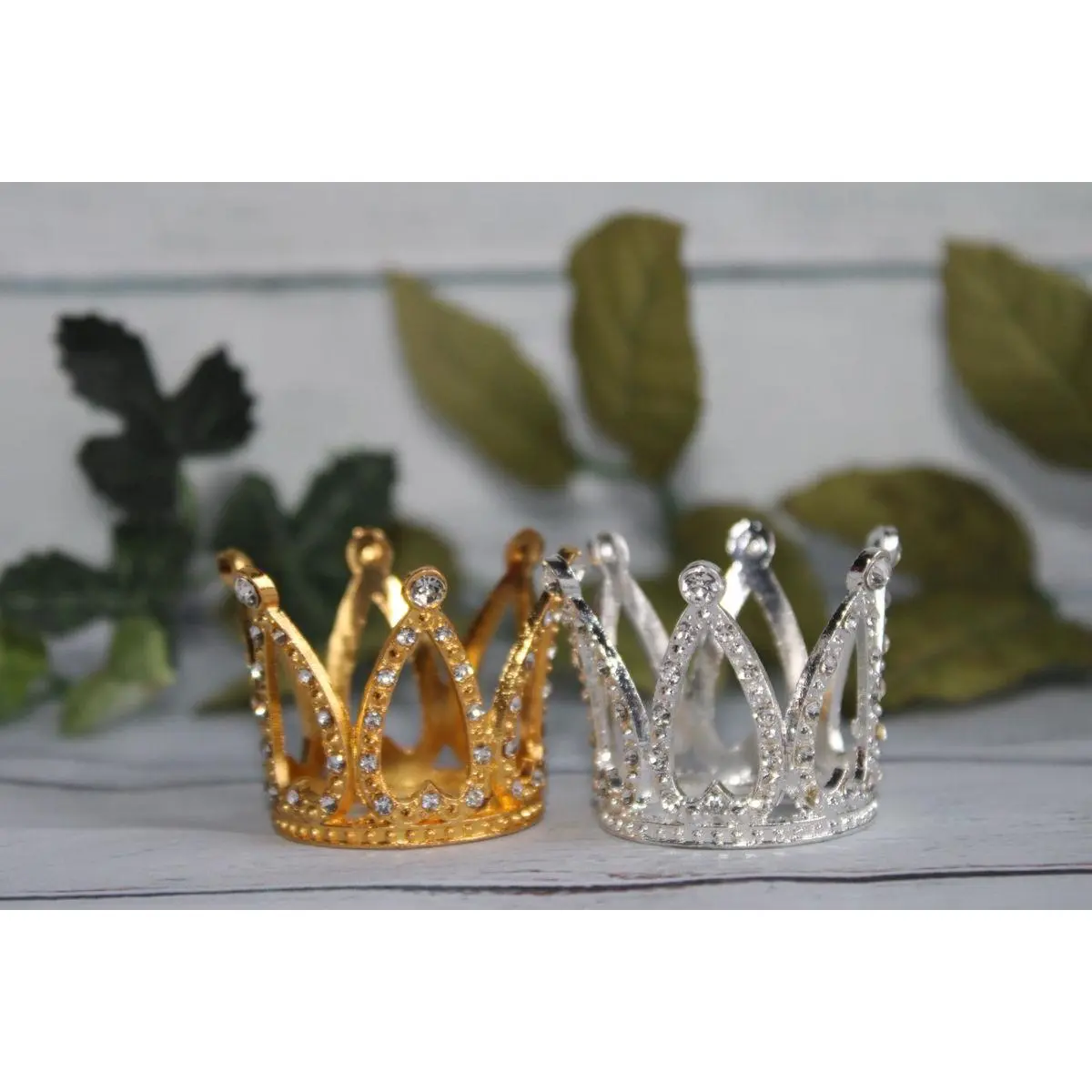 Mini Teardrop Crowns