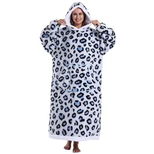 Oversized Hoodie Blanket for Women Adults Oversized Wearable Hooded Sweatshirt Pullover, Wearable Blanket Hoodie Super Soft Warm Cosy Sweatshirt with Big Pocket, Leopard Pattern Blanket, Christmas Gift Valentine's Day gift