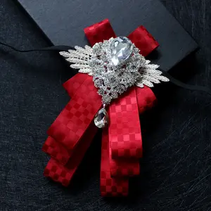 Men's Silk Solid Pre-Tied Bow Tie Luxury Decorative Crystal Wedding Suit