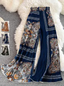 Boho Paisley Print Pleated Wide Leg Pants, Elastic Waist, High Waist, Loose-Fitting, Casual Style, Long/regular Length, All over Print