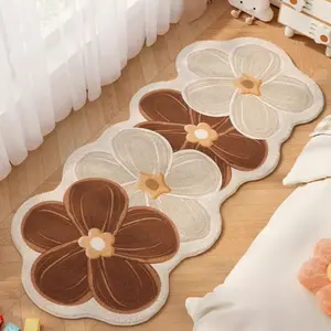 1pc French Simple Bedroom Decoration Bedside Floral Carpet Irregular Shape Living Room Bay Window Plush Rug Home Washable Strip Carpet Casual Style Lounge Carpet Floral Area Rug Floral Pattern Rug
