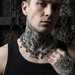 GTHIC Punk Stainless Steel Spike Horseshoe Clavicle Necklace for Men Women Gothic Daily Fashion Wear