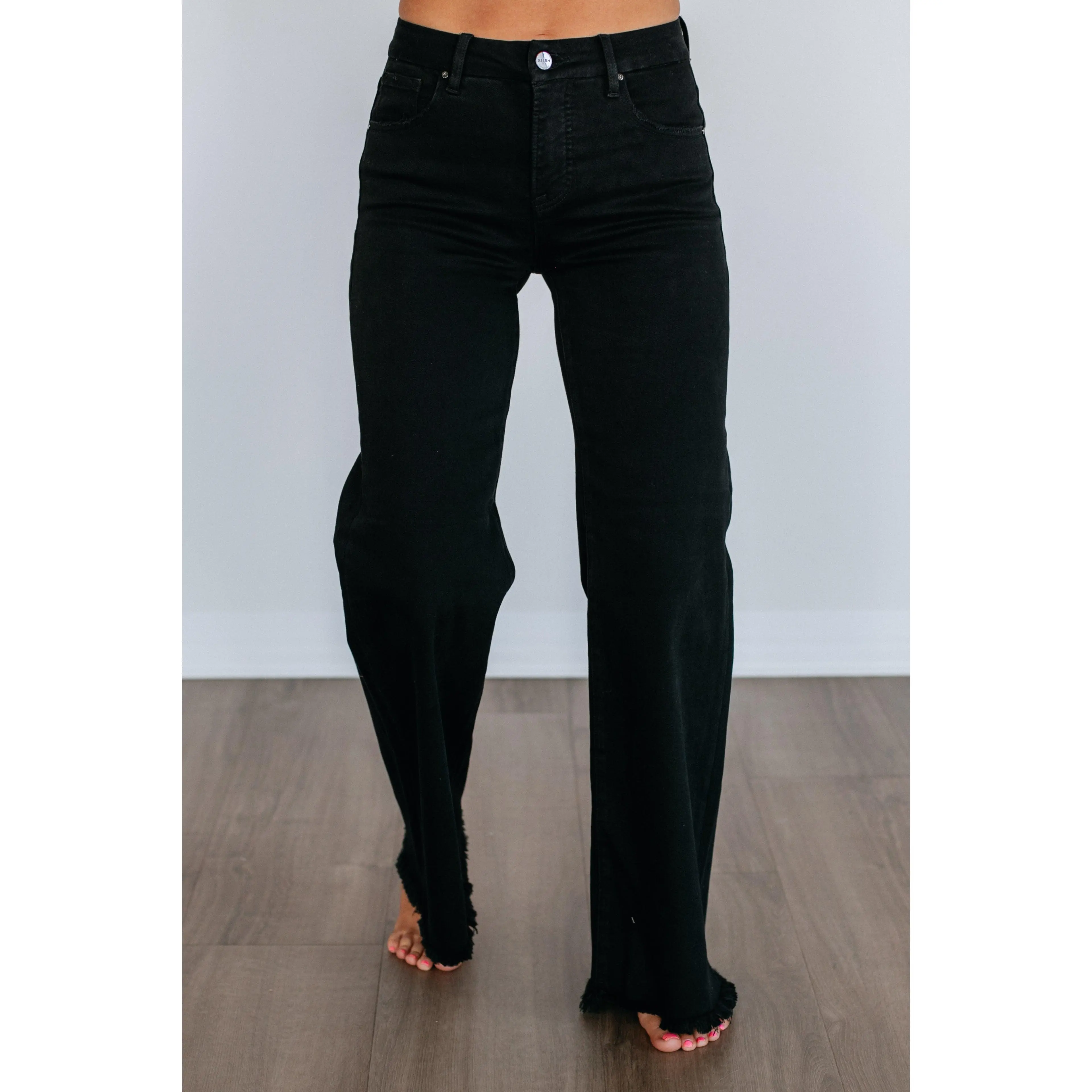 Jordana Risen Jeans