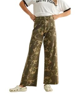 Caroline Camouflage Print Stretch Pants