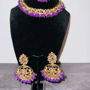 Elegant Gold and Purple Jewelry Set with Floral Earrings and Beaded Necklace for Special Occasions