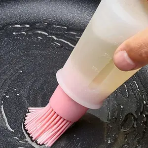 1pc Silicone Oil Bottle Brush with Cover and Scale, Outdoor BBQ Oil Bottle, Portable Use, Durable Design, Easy Clean, Oil Dispenser