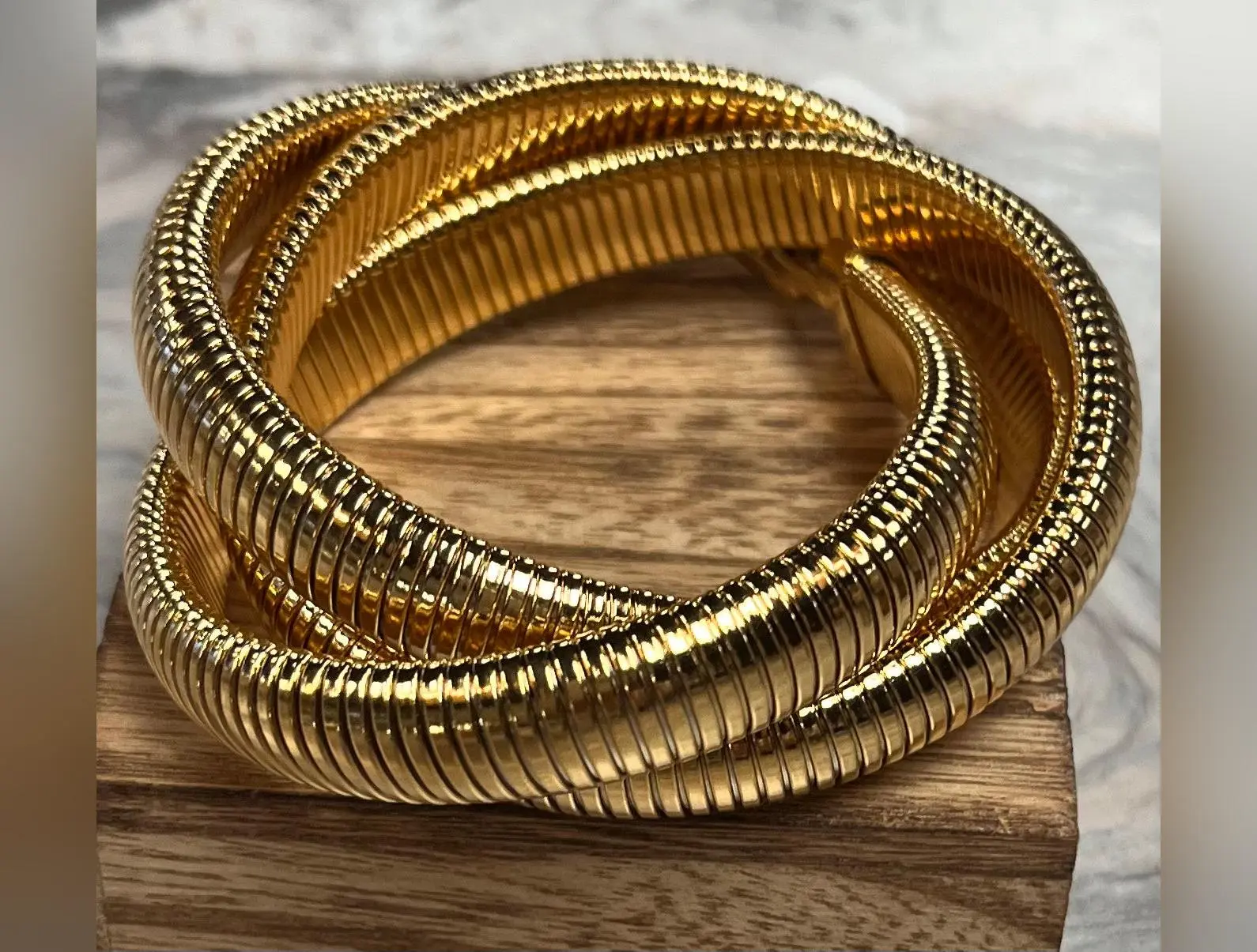 Triple cobra ribbed water resistant bracelet