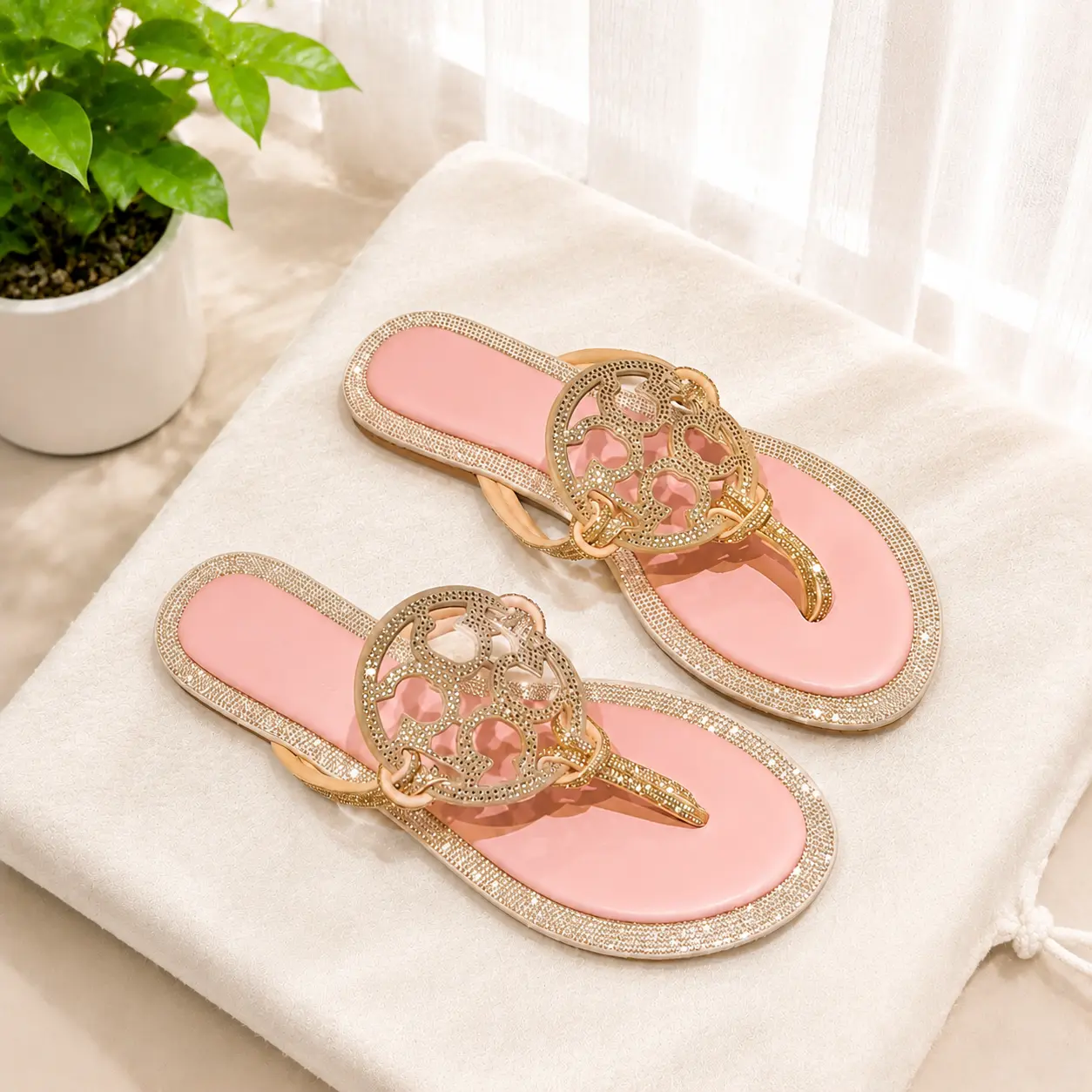 Women's Sparkly Rhinestone Flip Flops Luxury Summer Sandals