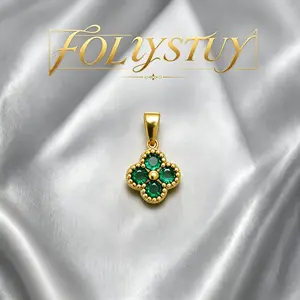 [FOLYSTUY(YNK20)]Vintage Mini Four-Petal Clover Shape Charm Decorated With Bright Green Crystals And Dot Border Details, Versatile Gold Tone Delicate Accessory For Casual & Party Outfits