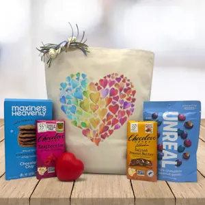 Itsonlynaturalgifts Chocolate Love Gift Basket with Maxine's Heavenly Cookies, Chocolate Raspberry Bars, Peanut Butter Cups & Unreal Dark Chocolate Gems