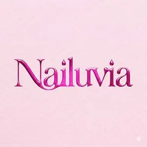 Nailuvia shop logo
