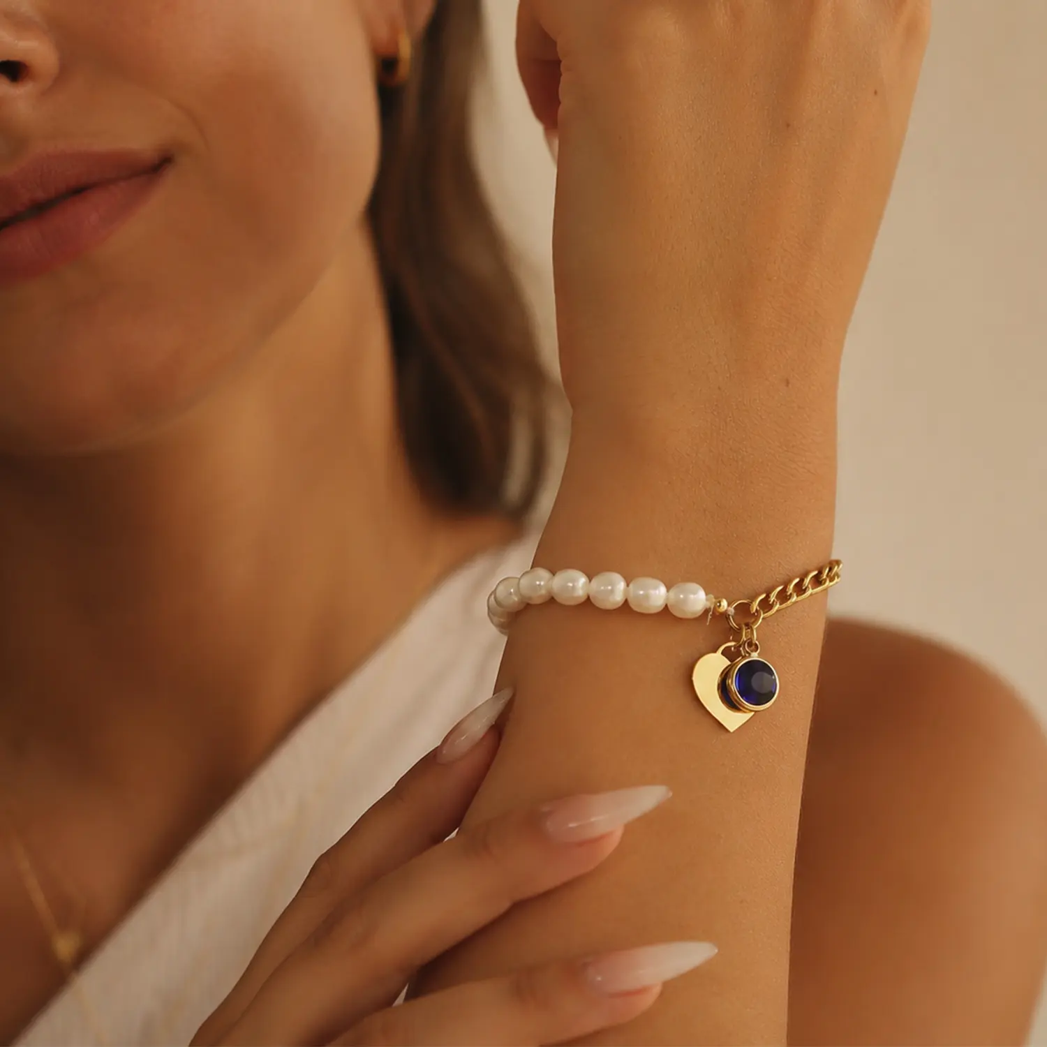 Custom Name Engraved Heart Pearl Bracelet, Mixed Baroque Pearl & Gold Figaro Link Chain Bracelet with Blue Birthstone Crystal Charm, Adjustable Extension Chain Elegant Personalized Keepsake Gift for Her & Best Friends